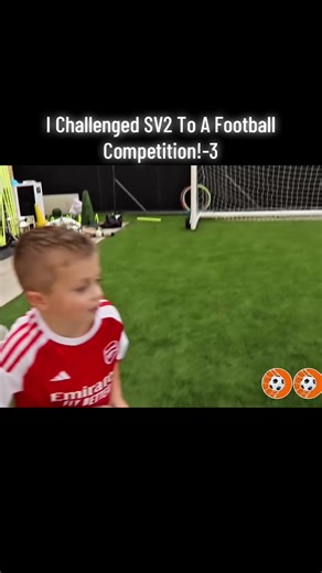 I Challenged SV2 To A Football Competition!-3