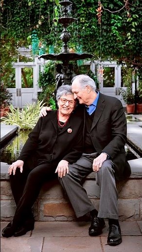 Alan Alda, the Last Surviving MASH Star: A Heartbreaking Life Revealed.