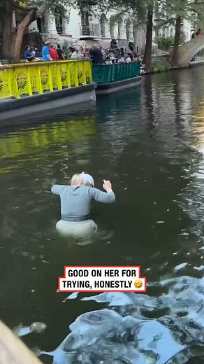 555K views · 442 reactions | All this for a phone  #tourist #phone #fail | LADbible Australia | Facebook