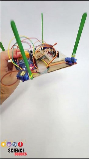 Model planetary lander with Arduino and ultrasonic sensor