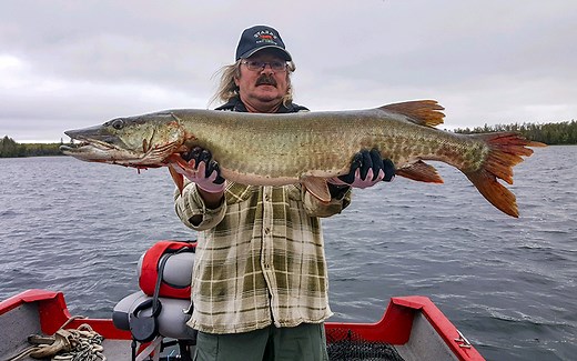 Best Minnesota Muskie Fishing | Cedar Point Resort | Marcell, MN