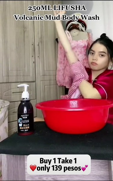 Volcanic Mud Whitening Lotion: Benefits and Reviews