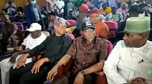 Peter Obi met with the leadership of the NLC today. The NLC has a membership of 6 million people. We are getting somewhere . #PeterObi4President2023 | Onye Igbo