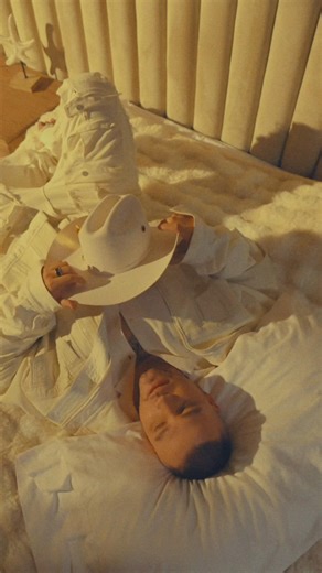 No es mi culpa que gustes! Y que me muera por verte 😒 #musica #colombia #ecuador #jessiuribe