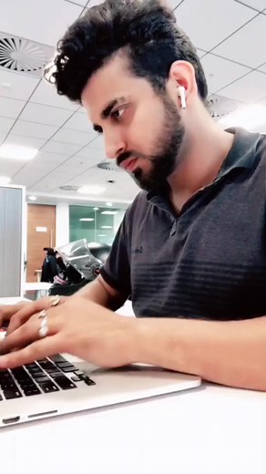 What is the sound of one hand clapping? 🤨