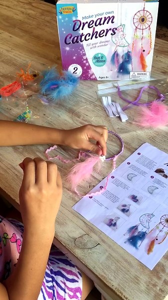 Peachy Keen Crafts Dream Catcher Kit for Kids & Teens - Makes 2 Dreamcatchers - Easy-to-Follow Instructions, Perfect Dreamcatcher Kit for Room Decor, Ages 8-Teen
