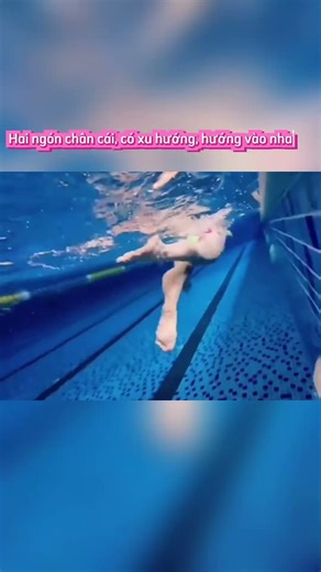 Freestyle swimming legs