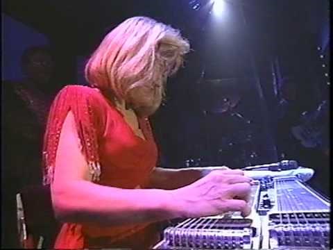 Barbara Mandrell - Steppin' Out 16) Oldies Medley .mpg