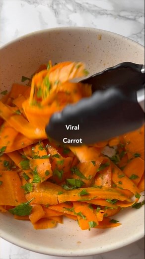 41K views · 672 reactions | This Raw Carrot Salad is perfect for Summer (+ all year long) and ready in just 20 minutes! 凌 Recipe: https://plantbasedonabudget.com/raw-carrot-salad/ | Plant-Based on a Budget | Facebook
