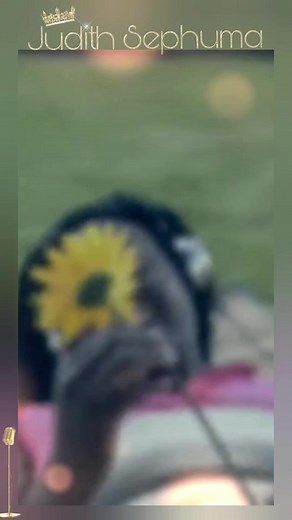 Celebrating the Queen👑of Afro-Jazz! 🎶✨ Dive into the soulful sounds of Judith Sephuma, a true icon of South African music. . . . . . . . #judithsephuma #afrojazz #gospel #soul #tuesday