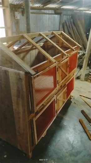 Beautifully designed chicken coops are made of pigeon droppings || #furniture #furnituredesign