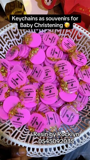 We make beautiful keychains customized to your preference for all occasions. Just send a dm to place your order. #resinart #resinkeychain #fyp