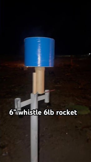6” 6lb whistle rocket #fireworks #roblox #pyrotechnics