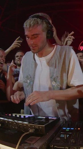 Fred again.. • Boiler Room: London, 2022 | fred again