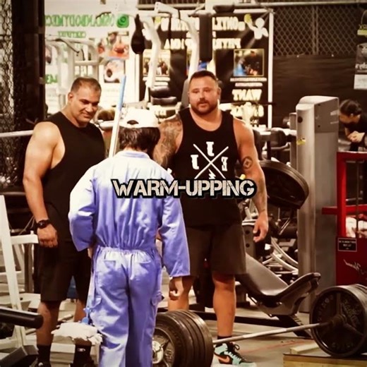 Anatoly pulls a prank on these gym bros ! – Funny Videos