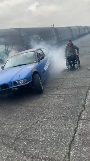 Bmw 325i swap 328i e36 bmw 325i e36 bmw 328ci e46 #deuxsevres #rassemblement #rasso #babass335i #drift #bmw #impact_drifting #niort79