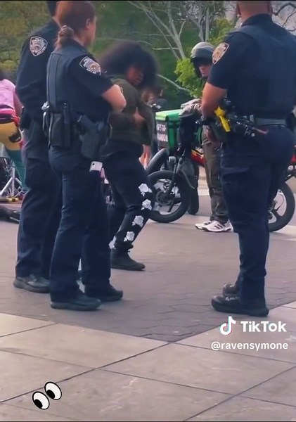 …..yes….. this is just….. yes…. When you feel the vib…. Aura on 10….. dont care who watchin…… let me ride this wave….🎵🍄❤️