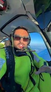 Flying in formation with another Cirrus! #avgeek #ferrypilot