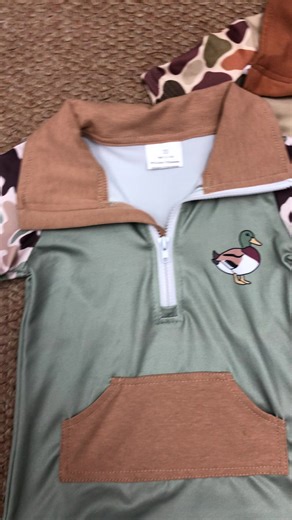 So cute hunting Camo short sleeve zipper pullover top , 🦆 🦌🐕size from 3-6m to 14/16t #huntingtiktok #pullover #toddlerboymom #mallarduck#huntingdeer