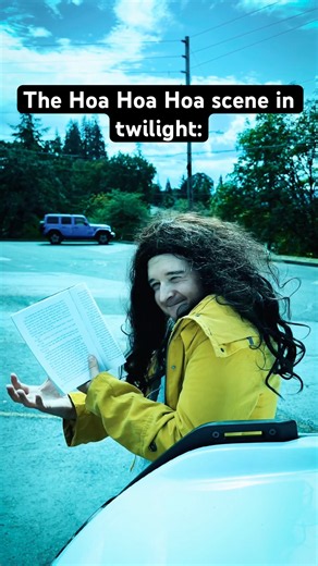 The Hoa Hoa Hoa scene in twilight #twilight #bellaswan #hoahoahoa #kristenstewart #robertpattinson