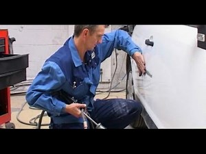 Carrossier réparateur / Carrossière réparatrice