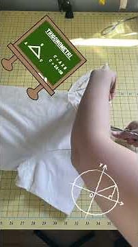 Easy No-Sew Cropped T Shirt Tutorial #nosew #diy #upcycling #upcycle #tutorial