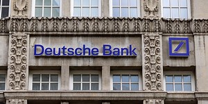 Deutsche Bank Shares Climb on Profit Boost From Postbank Settlement