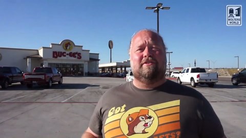 Buc-ee's: What NOT to do at Buc-ee's, The Texas Gas Station