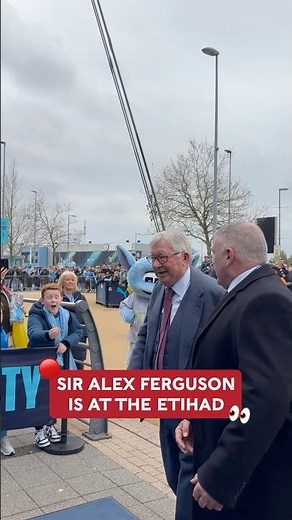 Sir Alex Ferguson in attendance for Manchester City vs Liverpool 🏆