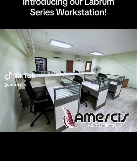 Are you tired of struggling to find an ergonomic and efficient workspace that meets all your needs? Look no further! Our Labrum Series Workstation is designed with you in mind, providing superior comfort, functionality, and style. Designed with a sleek and modern aesthetic, the Labrum Series Workstation will elevate any office or workspace. Crafted with high-quality materials, it ensures durability and longevity, guaranteeing that it will withstand the rigors of daily use. But functionality is w