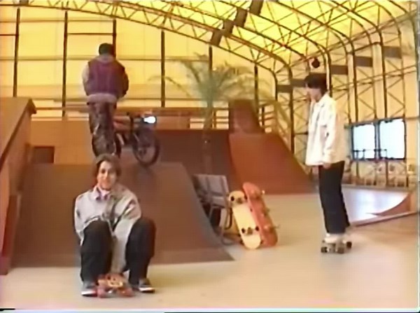 Life goes on のMVかわいくて大好きです︎🫶🏻🤎⸝⸝ #kingandprince #lifegoeson #永瀬廉 #髙橋海人 #平野紫耀 #岸優太 #神宮寺勇太