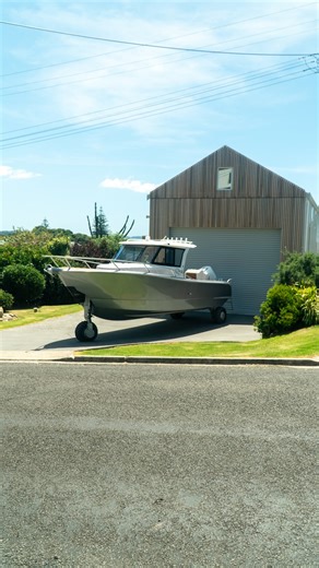 2K reactions · 83 shares | Freedom to go wherever you want  #tectrax #amphibious #amphibiousboat #electricboating #electricboat #boatingsafety #powerboat #boating #fishinglife #boatlife #technology #fishingboat | Tectrax | Facebook