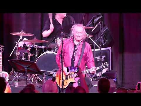 Dave Davies of The Kinks Performing You Really Got Me