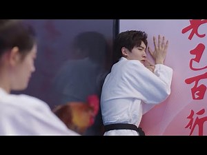 Luli aroused the CEO's desire to conquer and using his weaknesses to make him obediently!