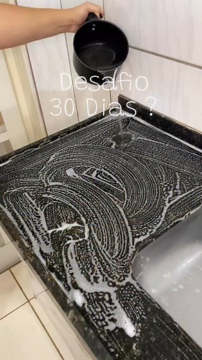 Desafio 30 dias de limpeza 🧼✨ O link do desafio completo está na minha bio o acesso é vitalício (pra sempre) e o intuito é repetir todos os meses, vamos juntas restabelecer a ordem do nosso lar e mais importante manter a ordem ♥️ O acesso contém os 4 arquivos (desafio cronograma semanal lista de produtos Check list das atividades) e além dos arquivos para controle das atividades e imprimir, lá tem vídeos na ordem explicando cada dia e cada atividade, quais utensílios, quais produtos e o melhor 