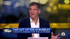 Data Dogged? $DDOG logged its worst day in more than 3 years after slashing full-year sales estimates. Our traders Dan Nathan, @timseymour, @verrone_chris and @Bonawyn trade whether the warning is taking air out of the AI bubble. | CNBC Fast Money