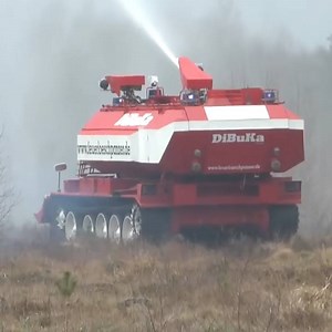 810K views · 7.7K shares | How many gallons of water do you think this tank can hold?  | Cheddar Gadgets | Facebook