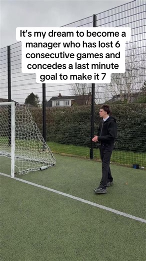 The Dream of a Football Manager: Facing Defeats