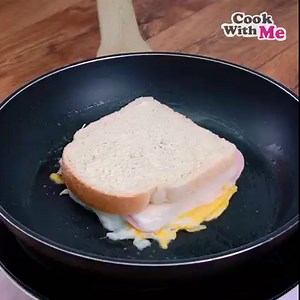 4.2M views · 10K reactions | Cover a fried egg with bread and make the easiest and most delicious sandwich ever! | Cook with me | Facebook