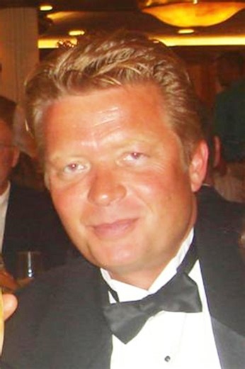 Dean Carlson, Real Estate Agent - Minneapolis - Coldwell Banker Realty