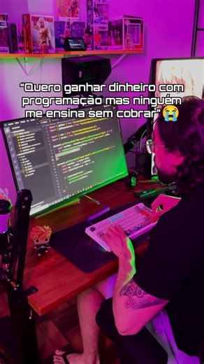 Dev em dobro | Programação on Instagram: "Quer ganhar um CURSO GRATUITO que te ensina a como ser um programador profissional e ganhar salários de 3 a 10 mil reais? ⚠️ Comenta “CURSO” pra se inscrever no curso AGORA no direct! Vem aí a Semana do Zero ao Programador Contratado! Curso online e 100% gratuito! 👉 Do dia 26 de JAN a 1 de FEV a você vai aprender o passo a passo pra sair do zero e conquistar sua vaga na área de programação em até 7 meses. Além disso vamos construir junto contigo um proj