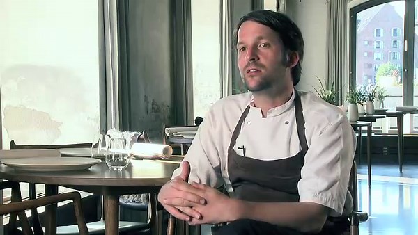 SPOTS ON BACK COVER, VERY MINOR WEAR, NO MARKINGS IN THE BOOK, SHIPS PROMPTLY!!!!