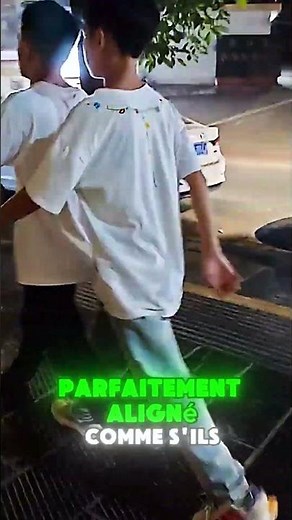 Two Strangers, One Rhythm 😮🕺 Perfect Synchronization #dance #magicalmoment #inspiration