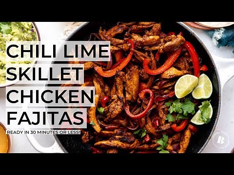 SIZZLING SKILLET CHICKEN FAJITAS | easy 30-minute dinner!