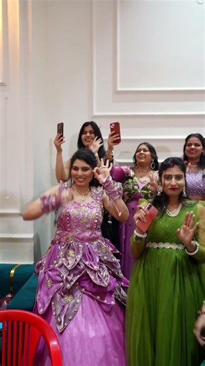 yeh farewell party sach mein bahut hi behtareen rahi. New journeys ke liye😍