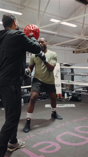 Understanding the Importance of Leg Kicks in Boxing