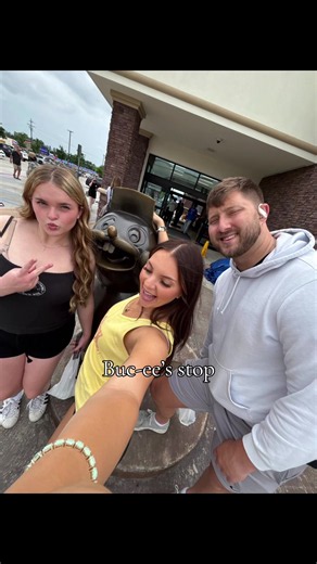Road Trip Eats: Dunkin' & Buc-ee's Delights