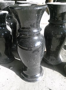 [Hot Item] Wholesale Headstone Flower Vase Black Vase Tombstone Vase