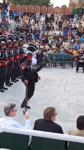 17K views · 668 reactions | #PakistanZindabad ganda Singh boder❤ kasur parade #fypシ゚viralシ #viralreelsfb #viralvideoシ #shortsviral #kasurboder #foryoupage #kaaur #shortsvideo #forfou #viral #shorts #short #funny #pakarmy #pakistan #india | Pak Foj | Facebook