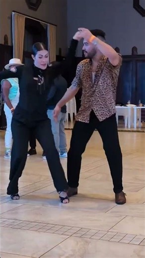 Baile Social con Alien Ramirez